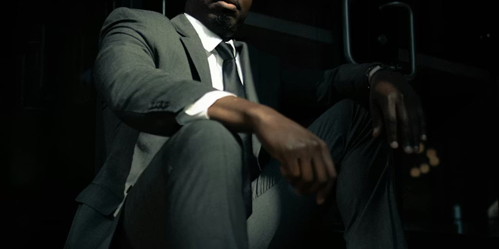 a man wear a tie